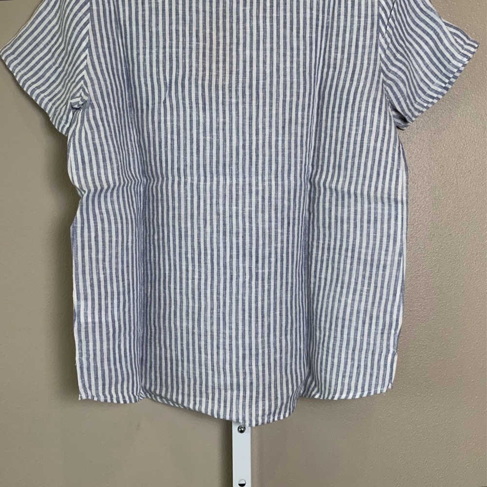 Christian Siriano Striped Short Sleeve Linen Top - Picture 14 of 16